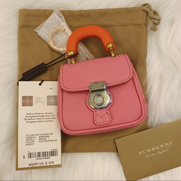 Burberry Accessories - Burberry key charm